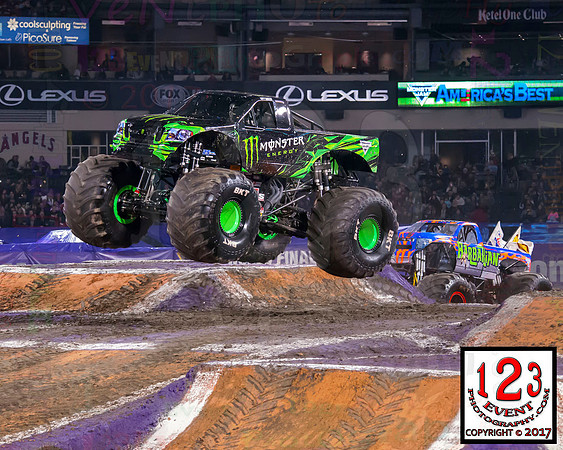 2017-02-11 MONSTER JAM® Anaheim #3