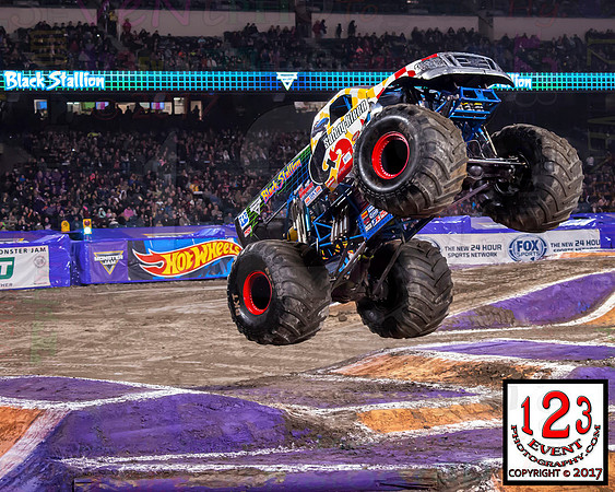 2017-02-11 MONSTER JAM® Anaheim #3