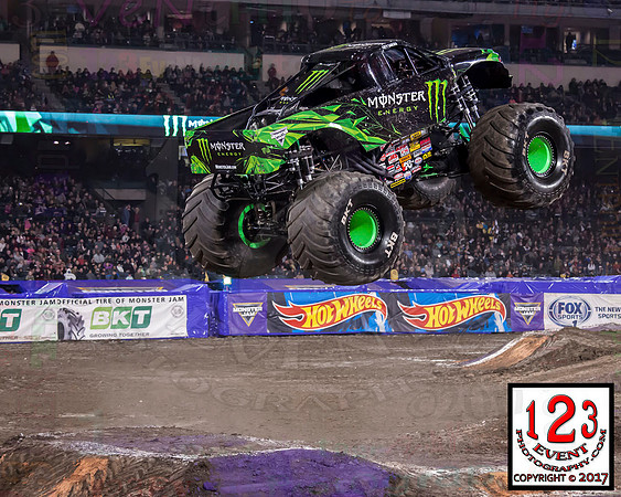 2017-02-11 MONSTER JAM® Anaheim #3