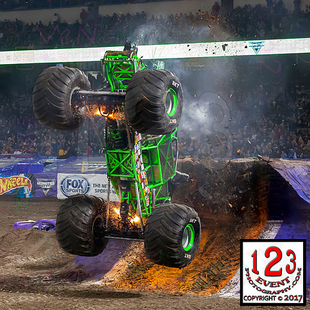 2017-02-11 MONSTER JAM® Anaheim #3