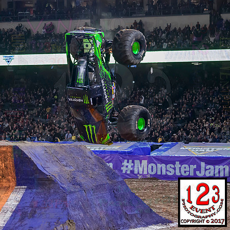 2017-02-11 MONSTER JAM® Anaheim #3