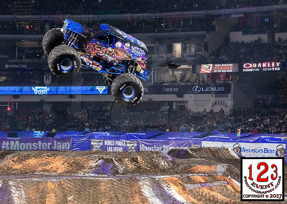 2017-02-11 MONSTER JAM® Anaheim #3