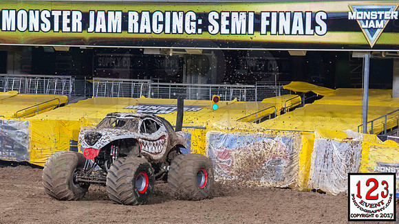 2017-02-18 MONSTER JAM® San Diego #2