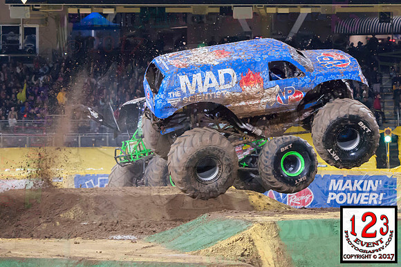2017-02-18 MONSTER JAM® San Diego #2