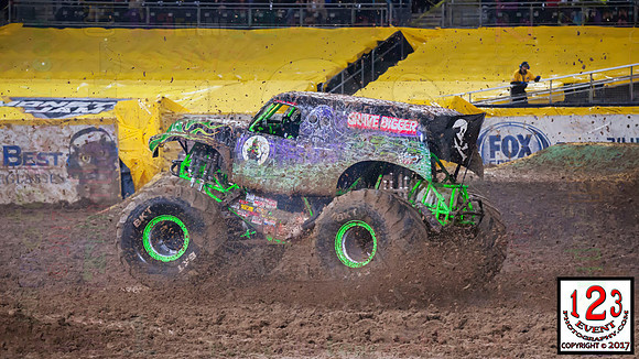 2017-02-18 MONSTER JAM® San Diego #2