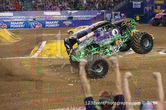 2014-01-18 MONSTER JAM® @ Qualcomm Stadium