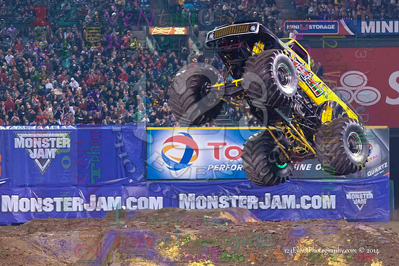 2014-01-11 MONSTER JAM® @ Anaheim Angel Stadium