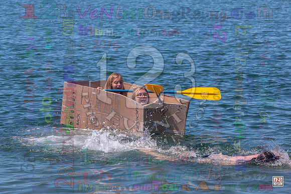 2016-17 HTHI 9th Grade Cardboard Boat