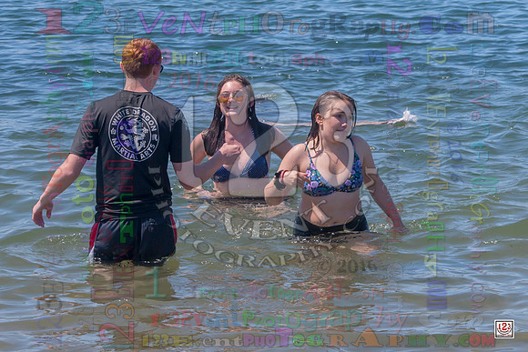 2016-17 HTHI 9th Grade Cardboard Boat