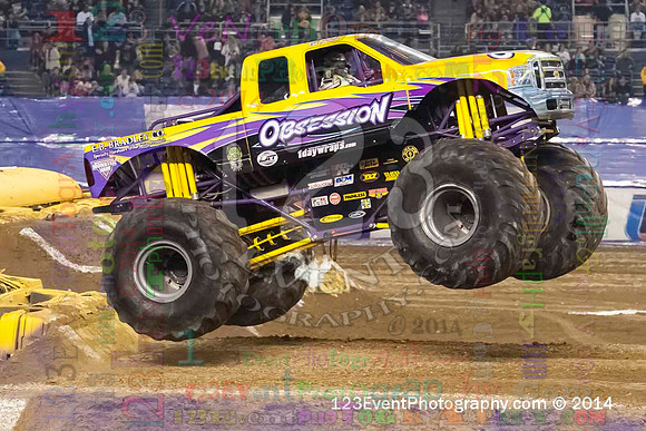2014-01-18 MONSTER JAM® @ Qualcomm Stadium