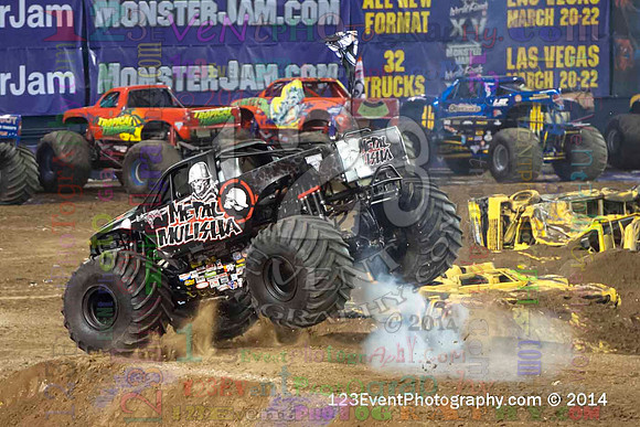 2014-01-18 MONSTER JAM® @ Qualcomm Stadium