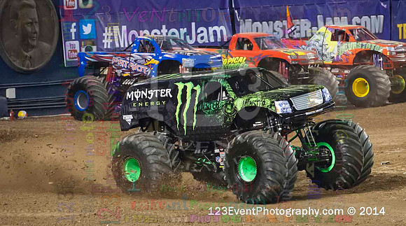 2014-01-18 MONSTER JAM® @ Qualcomm Stadium
