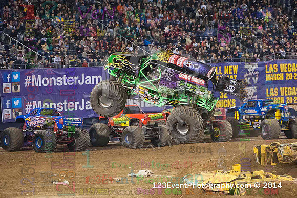 2014-01-18 MONSTER JAM® @ Qualcomm Stadium