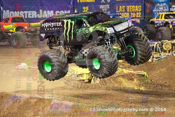 2014-01-18 MONSTER JAM® @ Qualcomm Stadium