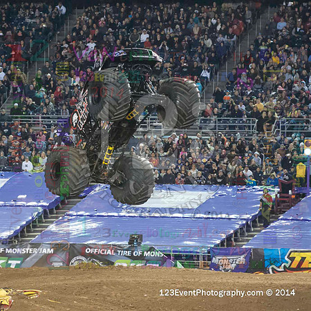2014-01-18 MONSTER JAM® @ Qualcomm Stadium