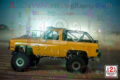 2017 JEEPS & TRUCKS Gordon's Well Thanksgiving