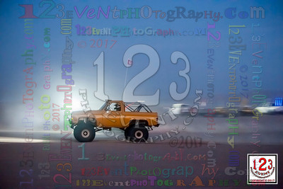 2017 JEEPS & TRUCKS Gordon's Well Thanksgiving