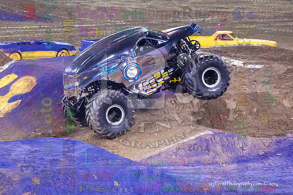 2014-01-11 MONSTER JAM® @ Anaheim Angel Stadium