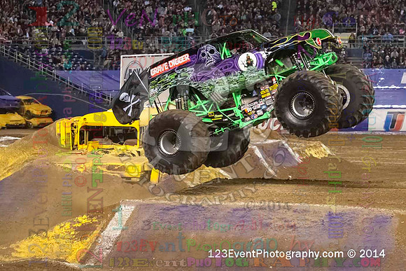 2014-01-18 MONSTER JAM® @ Qualcomm Stadium