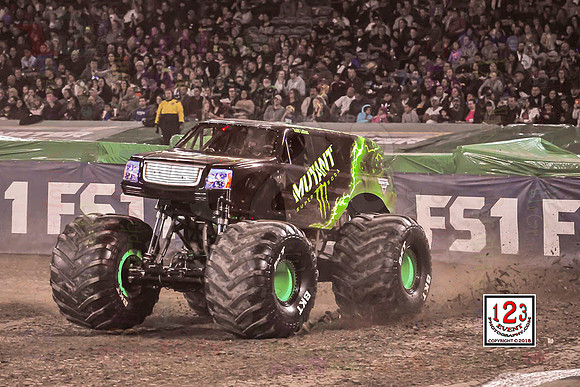 2018-01-27 MONSTER JAM® Anaheim #2