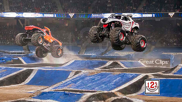2018-02-03 MONSTER JAM® San Diego #2