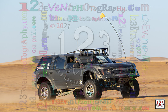 2021 JEEPS & TRUCKS Gordon's Well Thanksgiving