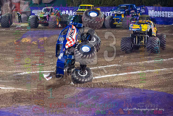 2014-01-11 MONSTER JAM® @ Anaheim Angel Stadium