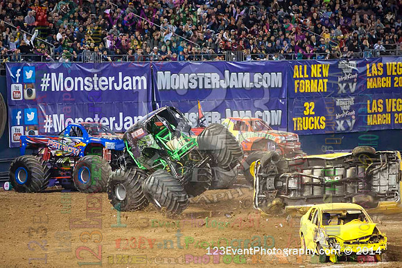 2014-01-18 MONSTER JAM® @ Qualcomm Stadium
