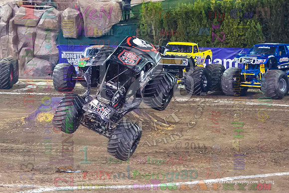 2014-01-11 MONSTER JAM® @ Anaheim Angel Stadium