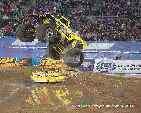 2014-01-18 MONSTER JAM® @ Qualcomm Stadium