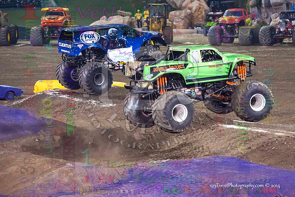 2014-01-11 MONSTER JAM® @ Anaheim Angel Stadium