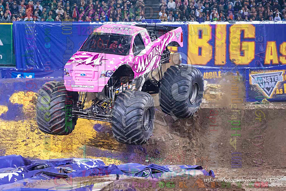 2014-01-11 MONSTER JAM® @ Anaheim Angel Stadium