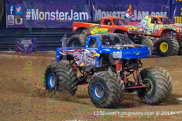 2014-01-18 MONSTER JAM® @ Qualcomm Stadium