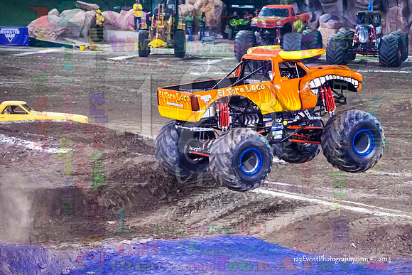 2014-01-11 MONSTER JAM® @ Anaheim Angel Stadium