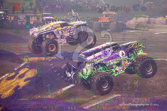 2014-01-11 MONSTER JAM® @ Anaheim Angel Stadium