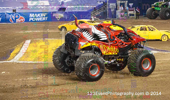 2014-01-18 MONSTER JAM® @ Qualcomm Stadium