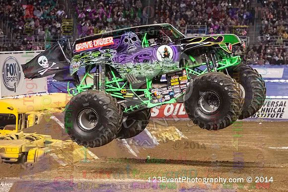 2014-01-18 MONSTER JAM® @ Qualcomm Stadium