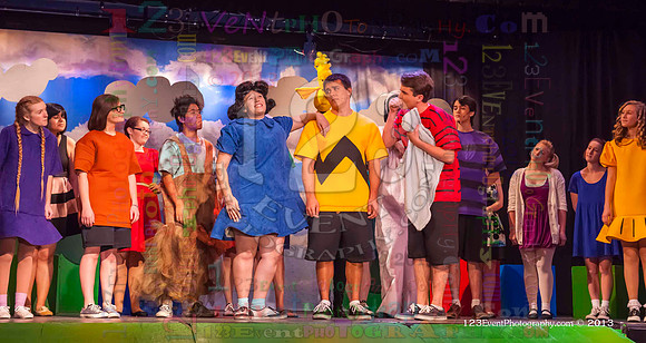 2013-12-13 A Charlie Brown Christmas Special - Clairemont High