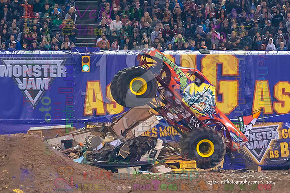 2014-01-11 MONSTER JAM® @ Anaheim Angel Stadium