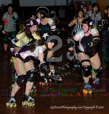 San Diego Starlettes vs. Tucson                                               Roller Derby Bout 2-5-11