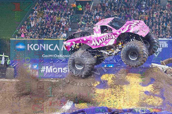 2014-01-11 MONSTER JAM® @ Anaheim Angel Stadium