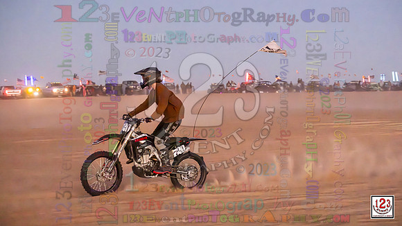 2023-11-25 Saturday