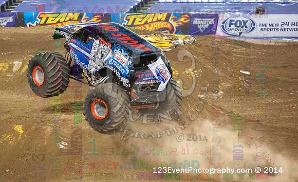 2014-01-18 MONSTER JAM® @ Qualcomm Stadium