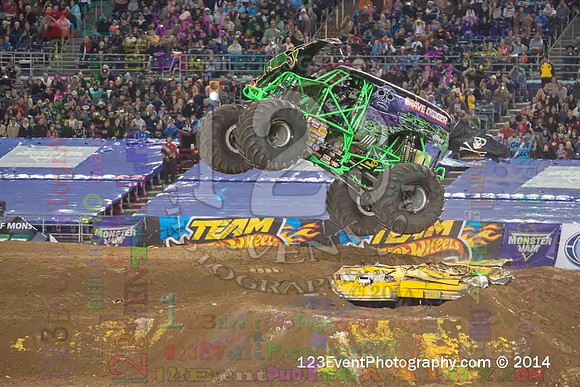 2014-01-18 MONSTER JAM® @ Qualcomm Stadium