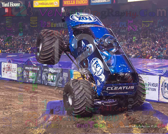 2014-01-11 MONSTER JAM® @ Anaheim Angel Stadium