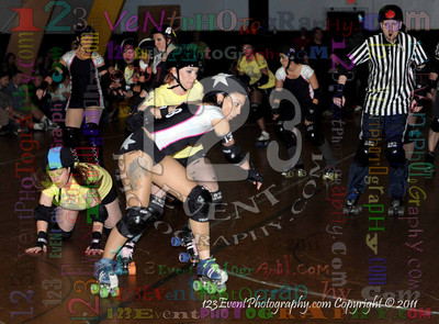 San Diego Starlettes vs. Tucson                                               Roller Derby Bout 2-5-11