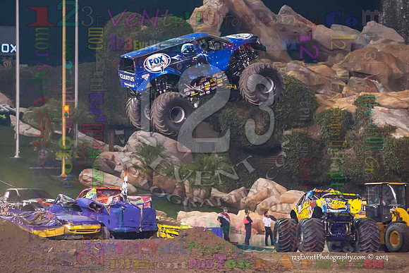 2014-01-11 MONSTER JAM® @ Anaheim Angel Stadium