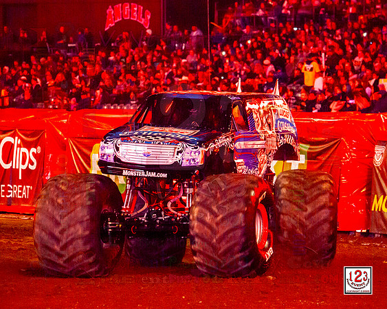 2020-01-11 MONSTER JAM® Anaheim #1