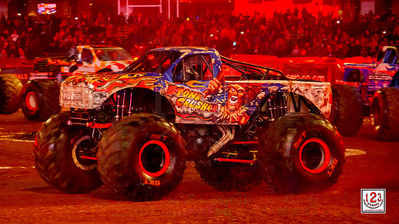 2020-01-11 MONSTER JAM® Anaheim #1