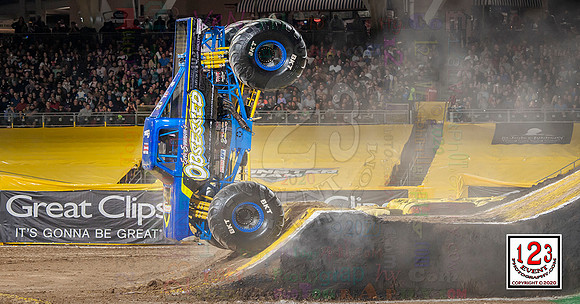2020-02-01 MONSTER JAM® San Diego #1